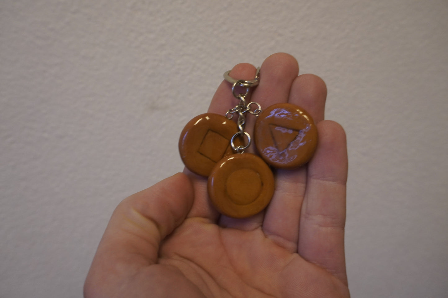 Squid game cookie keychain